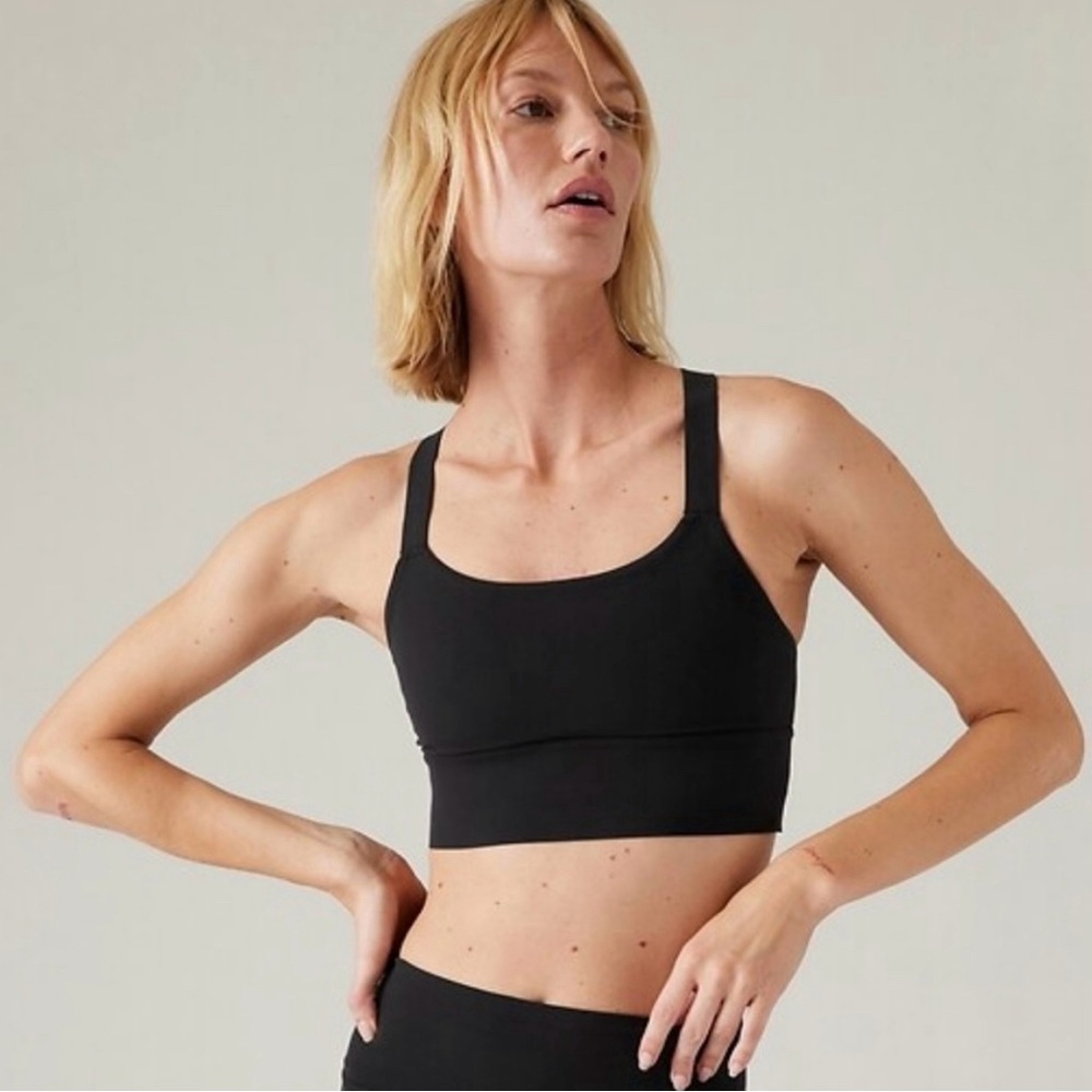 Athleta Warrior Longline Bra A-C Black